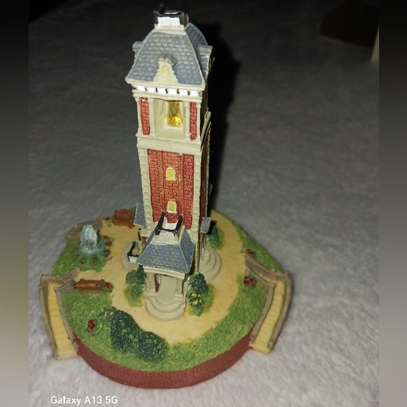 Liberty Falls Musical Bell Tower NIB - Picture 1 of 4